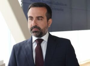 يبلغ عدد المهاجرين الشرعيين في قبرص الآن 200 ألف شخص.