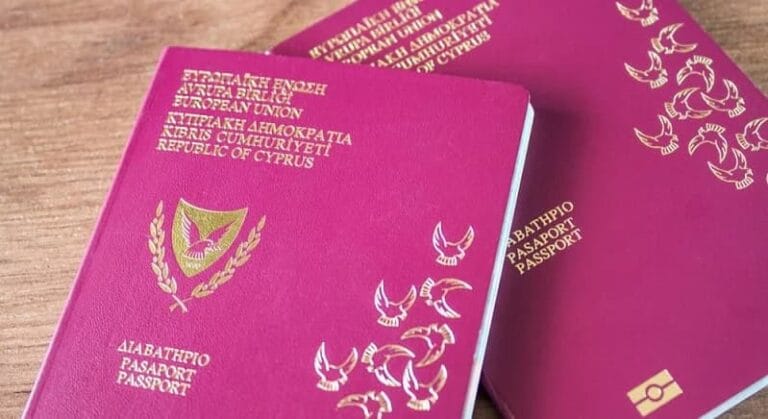 هل ترغب في تجديد بطاقة هويتك أو جواز سفرك في اللحظة الأخيرة؟ إليك كل ما تحتاج معرفته