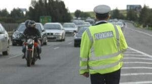 الشرطة تنزل إلى الشوارع: حملة جديدة في جميع أنحاء البلاد – ما الذي سيتحقق منه ضباط الشرطة؟