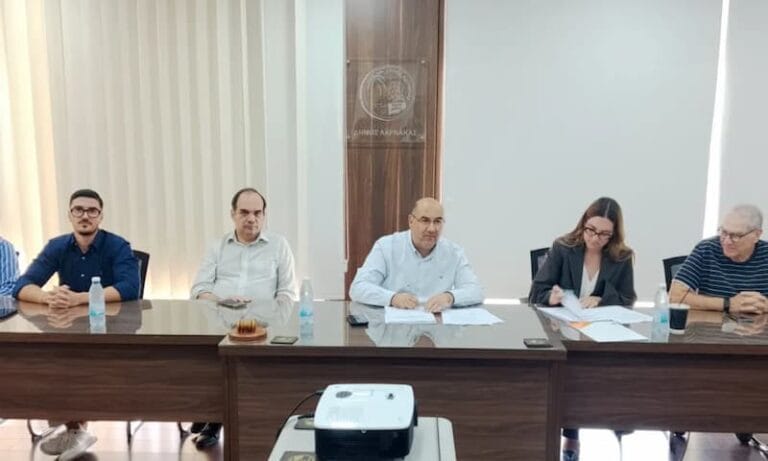 تم توقيع العقود اللازمة لبناء مدرسة تيباك في منطقة ماكنزي، ومن المقرر أن تبدأ الأعمال في الأيام القادمة.