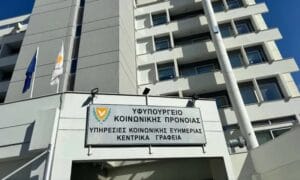إعانة الطفل: من يحصل على دخل إضافي يصل إلى 800 يورو سنويًا – انظر التفاصيل