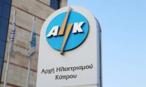 هل تلقى المواطنون فواتير كهرباء مضاعفة؟ توضح هيئة الكهرباء ما حدث وكيف يجري تصحيحه .