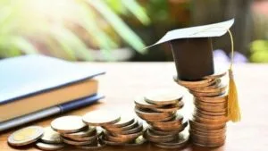 بدل رعاية الطلاب: الفرصة الأخيرة لتقديم الطلبات – إلى متى تم تمديد العملية؟